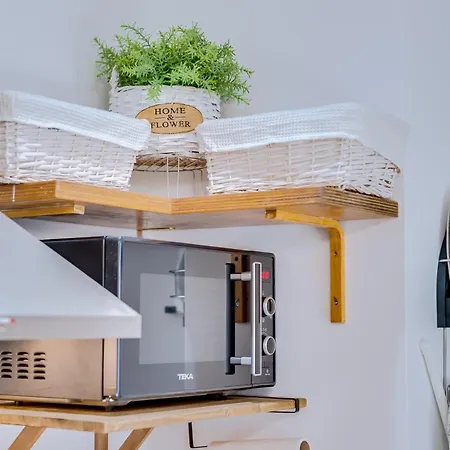 Luminosa Holidays House 펜션 오양