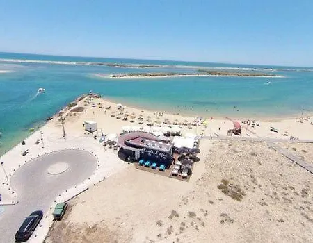 Luminosa Holidays House